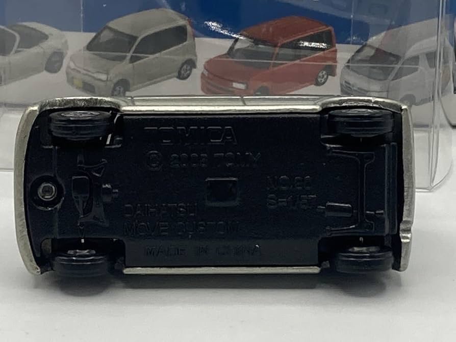 Amazon.co.jp: Tomica Daihatsu DAIHATSU Move Custom Gift Car